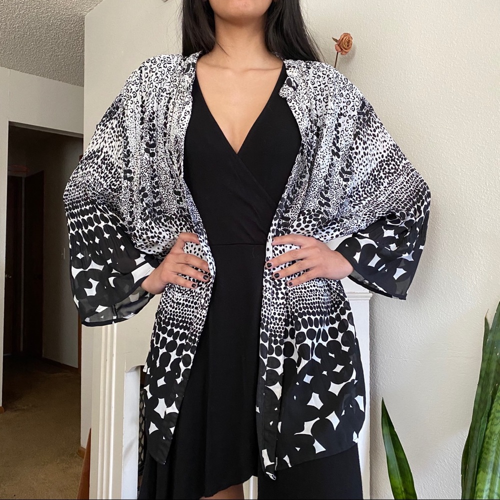 Maggie Barnes Bathing suit Cover up
